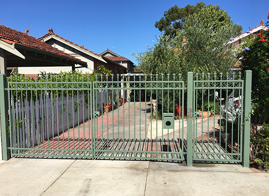 sliding gates perth